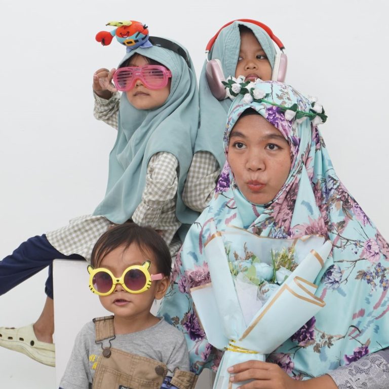 Jeanitha: Ketika Komunitas Perempuan Menjadi Sandaran